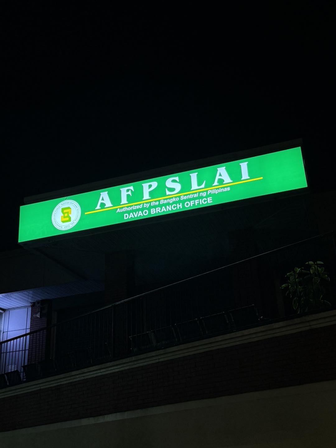 Digos Signage Factory Facebook ad: LOOKING for Long-lasting signages?