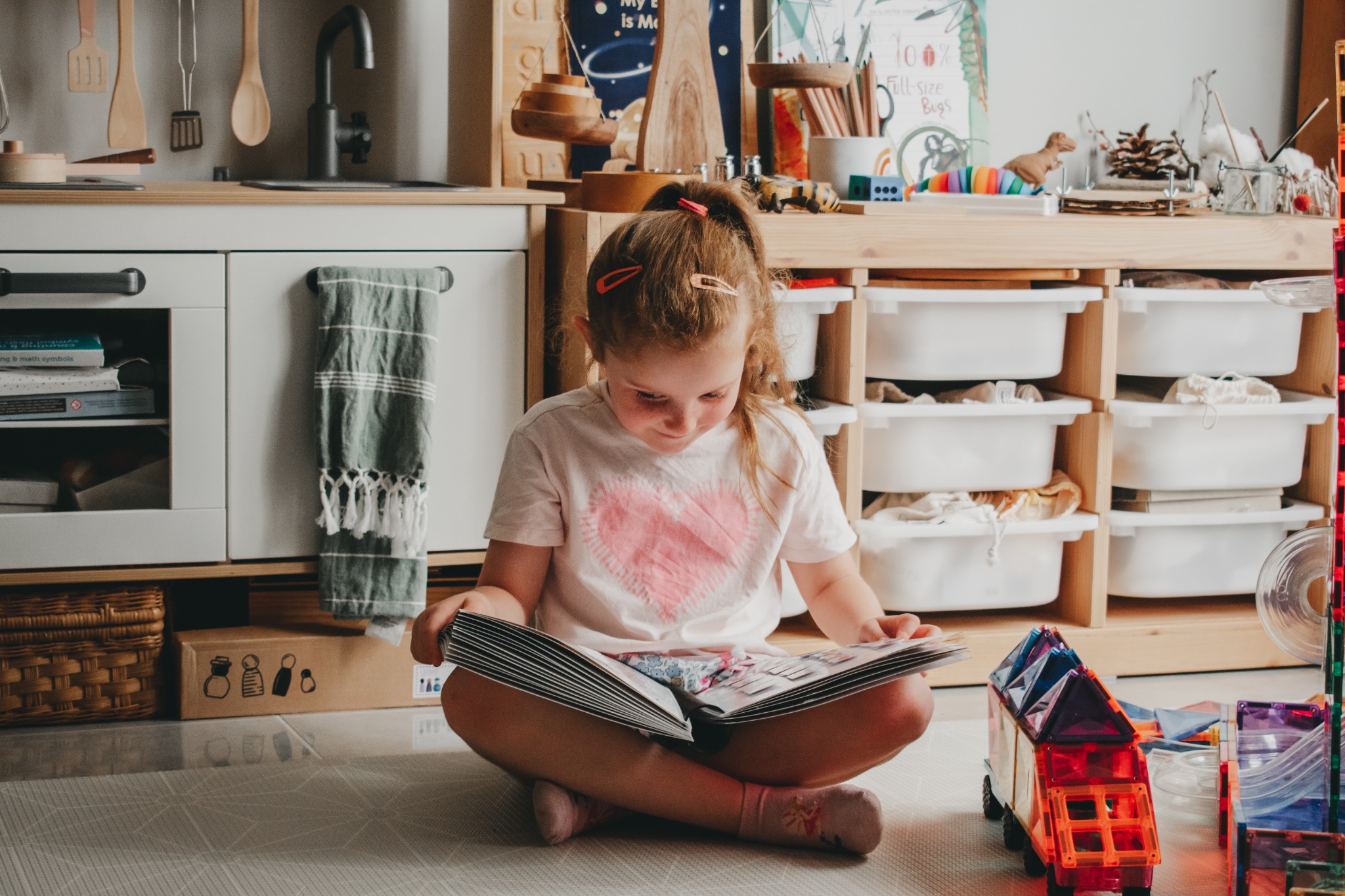 Busy Books Australia Facebook ad