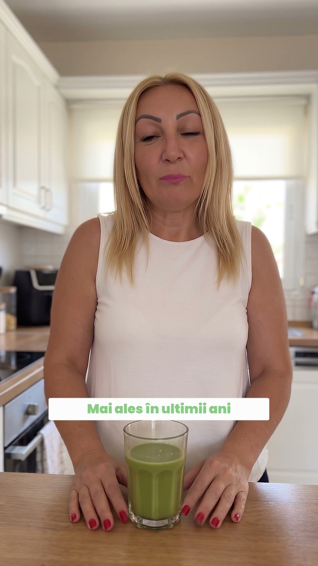Matcha Tea Online Facebook ad: Secretul Tinereții și al Sănătății