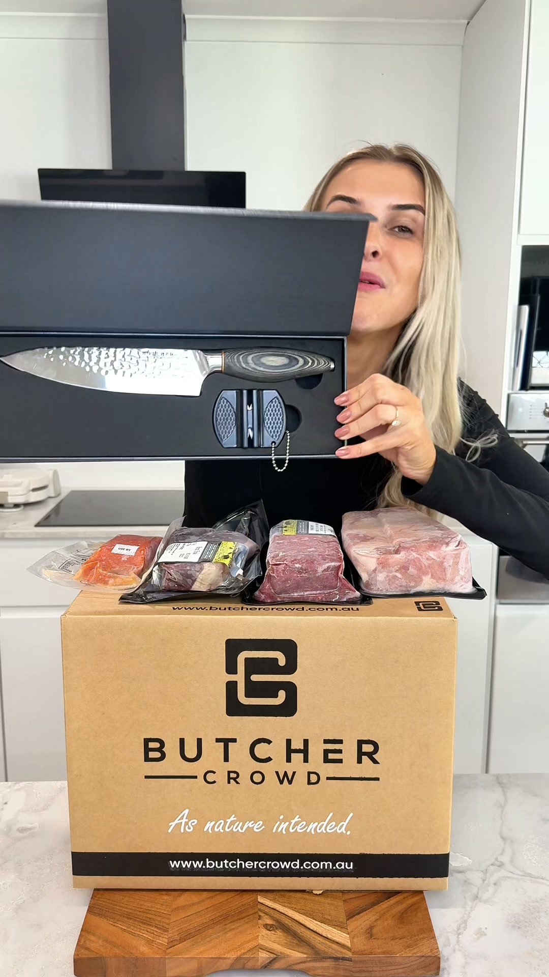 ButcherCrowd Facebook ad: Free $150 Chef's Knife in Your First Box