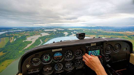 PilotWorkshops Facebook ad: If you're in aviation, you know the feeling