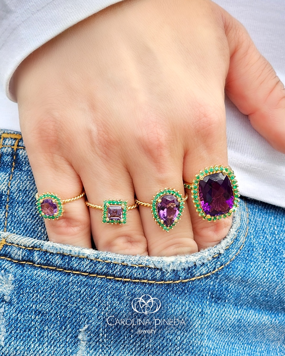 carolinapinedajewelry Facebook ad: Tu dosis de morado del día Amatistas con…