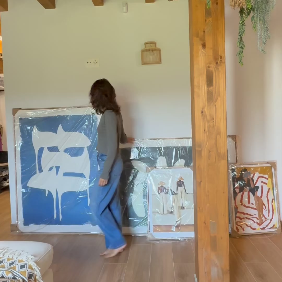 PSTR studio Facebook ad: One Print Changes the Whole Room