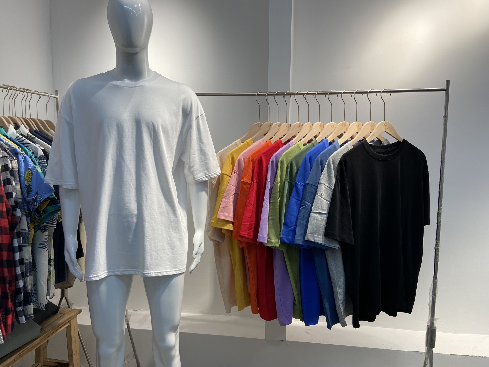 Streetwear men Facebook ad: Custom Clothing Manufacturer