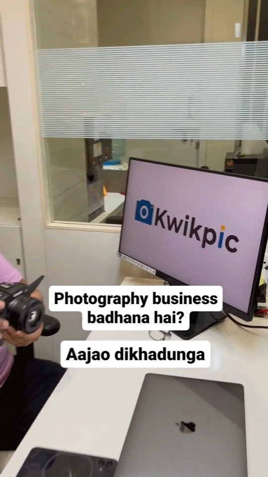Kwikpic.in Facebook ad: Photographers Aajao dekhlo