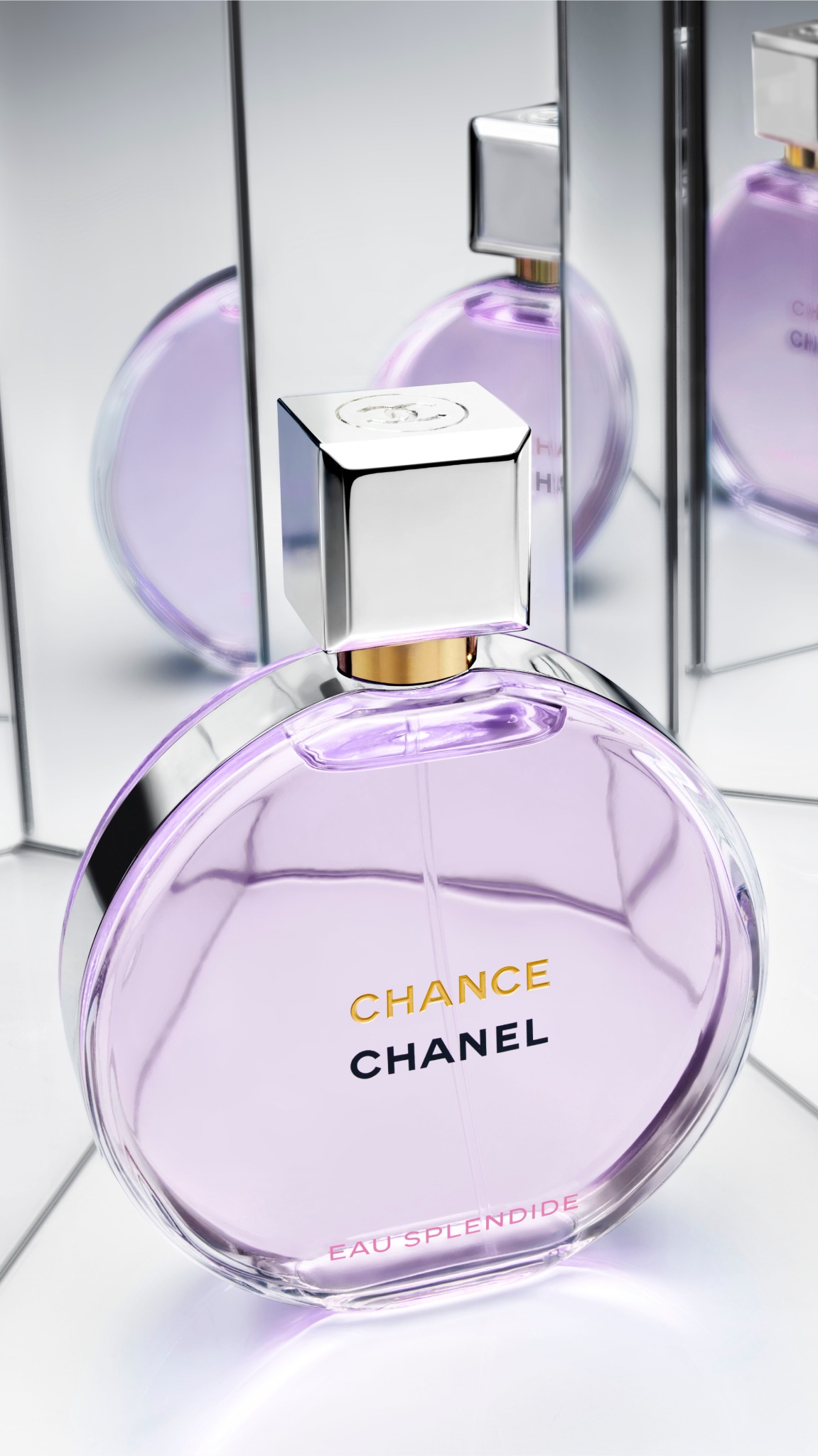 CHANEL Facebook ad