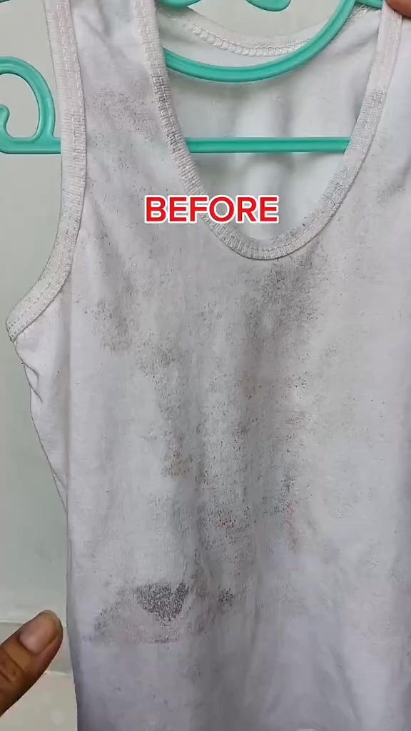 Seaways philippine Facebook ad: Laundry stain remover! Naka SALE ngayon #seaways…