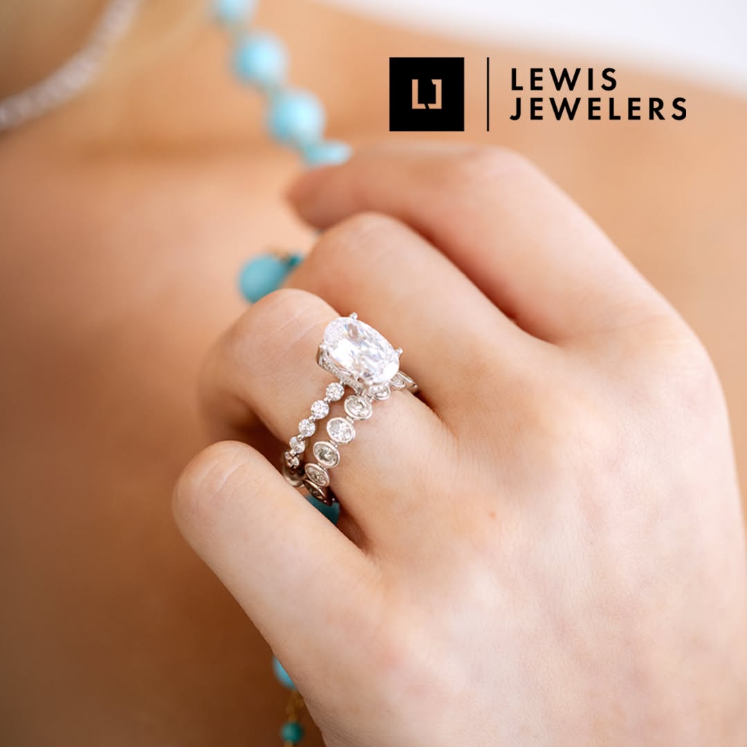 Lewis Jewelers Facebook ad: Shop Engagement Rings