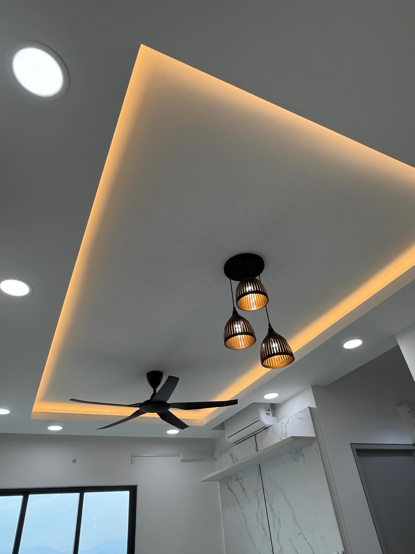 Chanteq Furniture Facebook ad