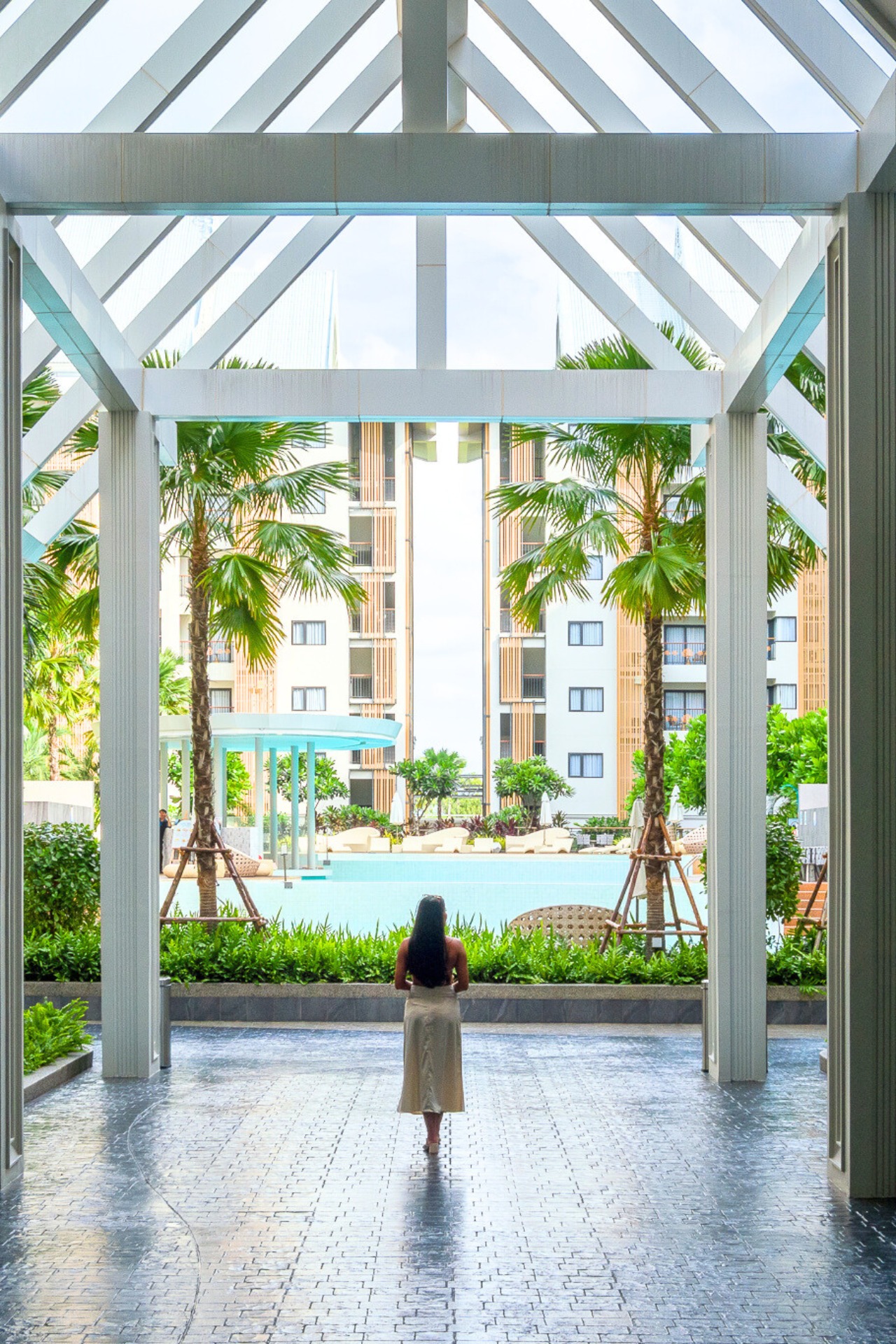 Wyndham Jomtien Pattaya Hotel Facebook ad: Welcome to Wyndham Jomtien Pattaya, a 5-star luxury…