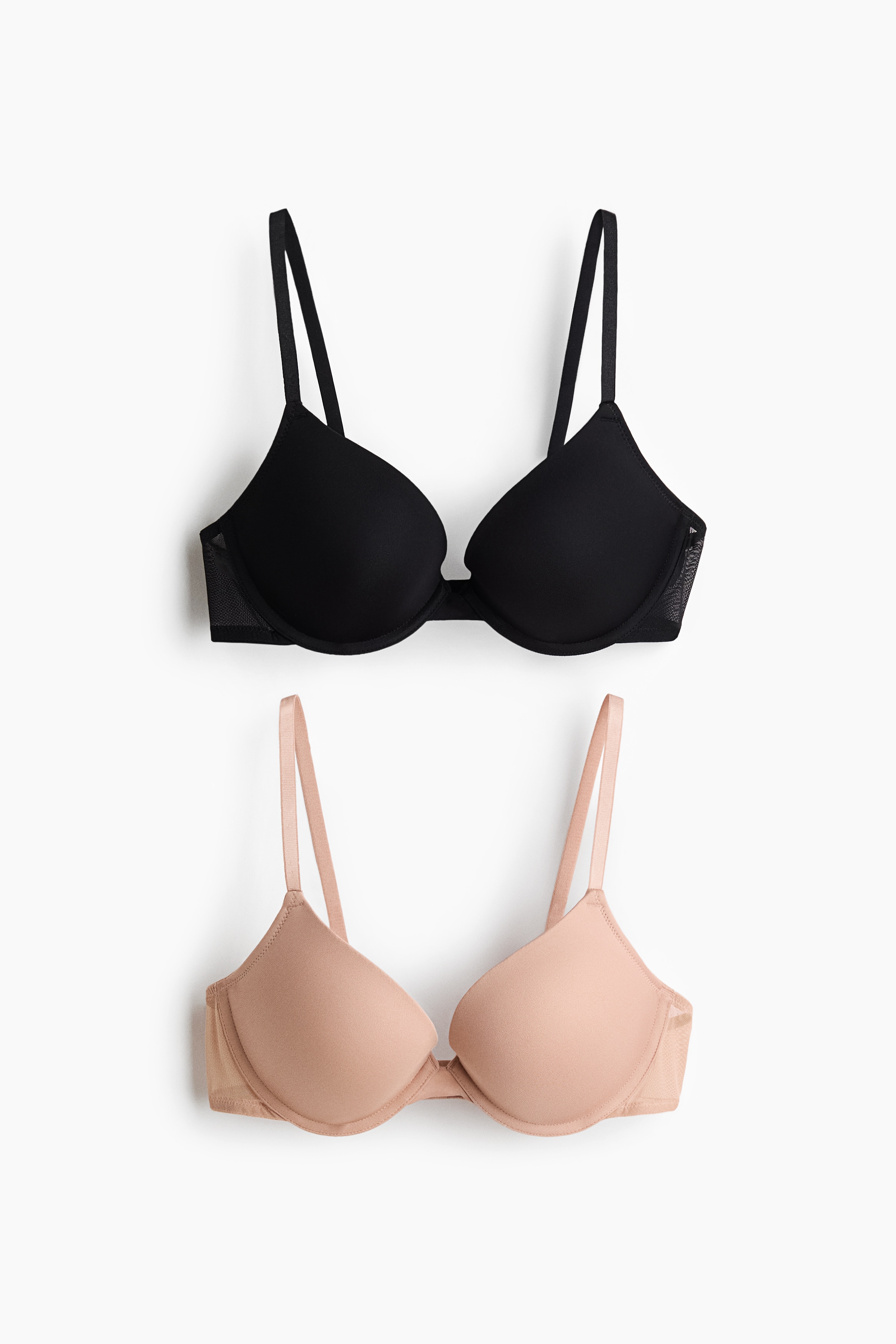 H&M Facebook ad