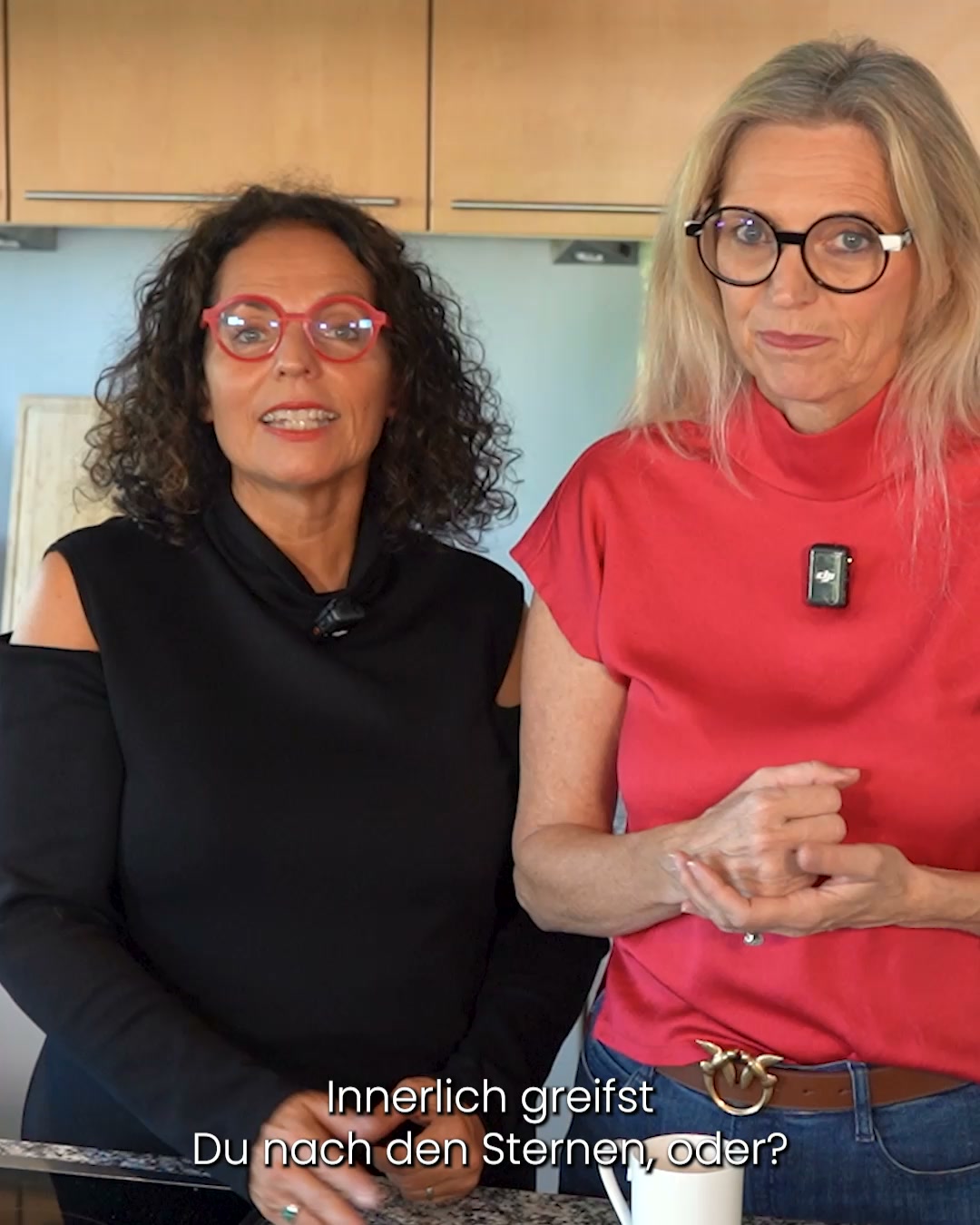 Susanne & Nicole Facebook ad: Innerlich greifst Du nach den Sternen, oder?