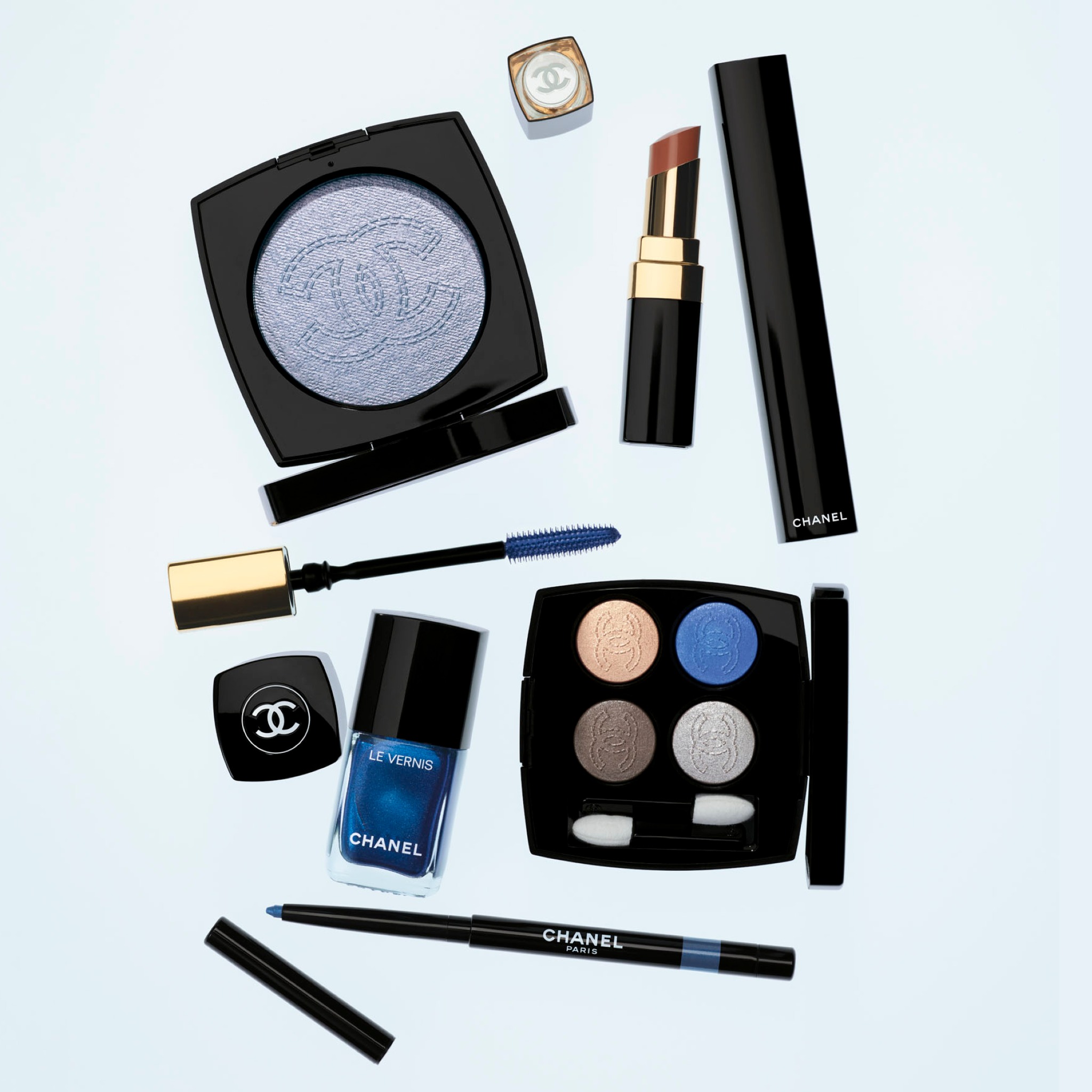 CHANEL Facebook ad
