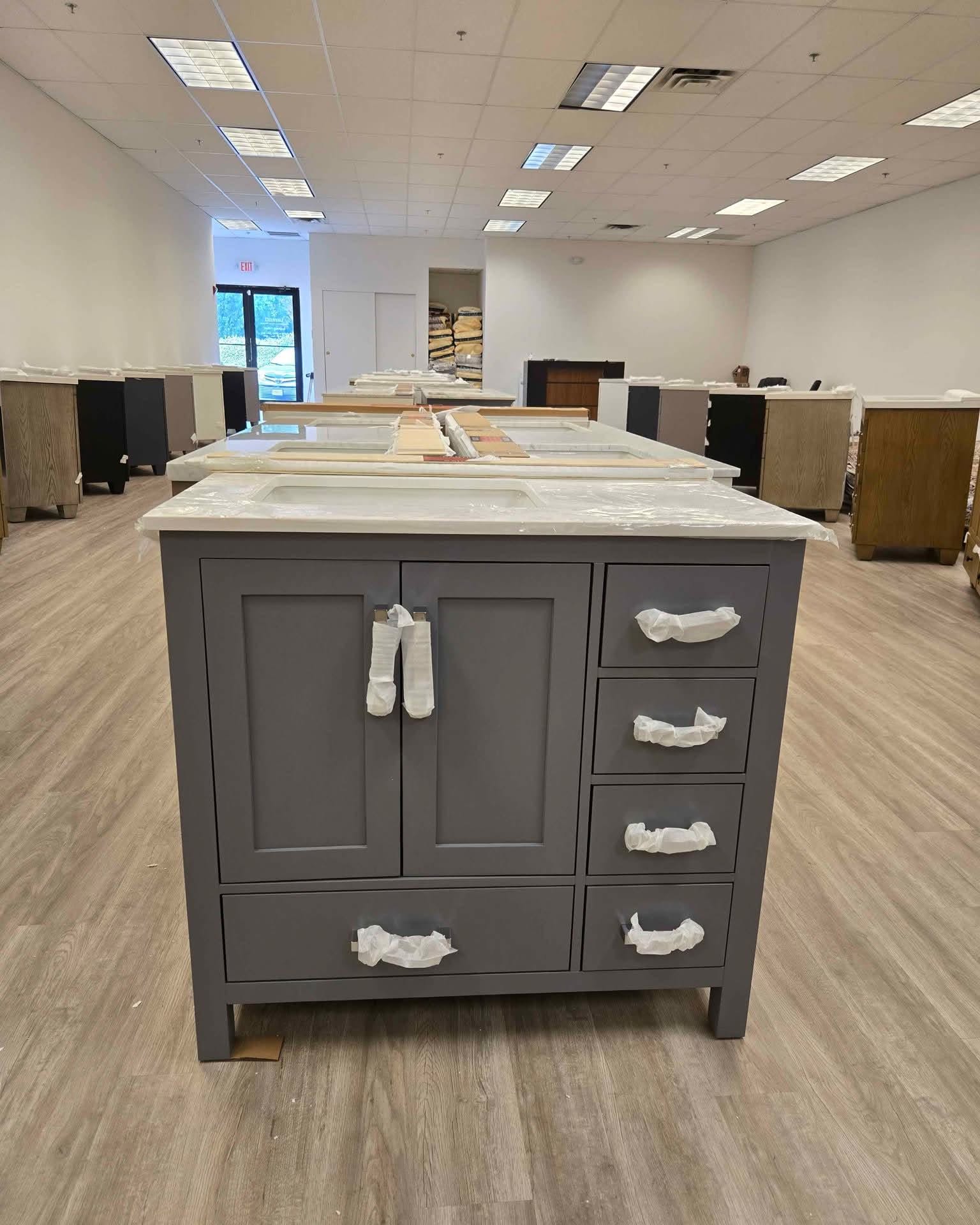Carlos Lavanti Facebook ad: Solid wood bathroom vanities 50% discount - Factory…