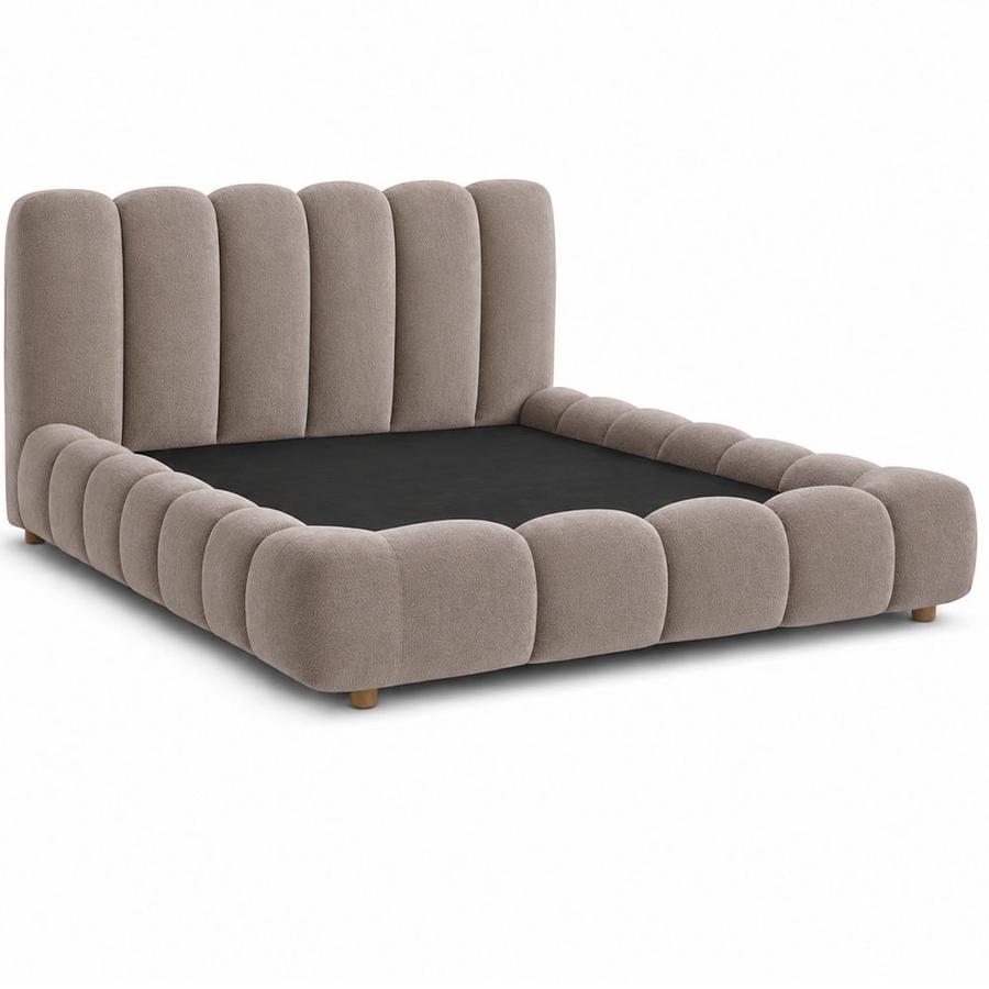 Magazine Luiza Facebook ad: Cama Japonesa com Cabeceira King Nuvem Veludo Nobre Avelã…