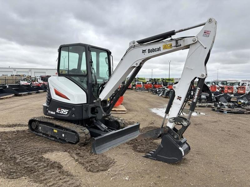 Derek Williams Facebook ad: 2021 Bobcat E35 Compact Excavator