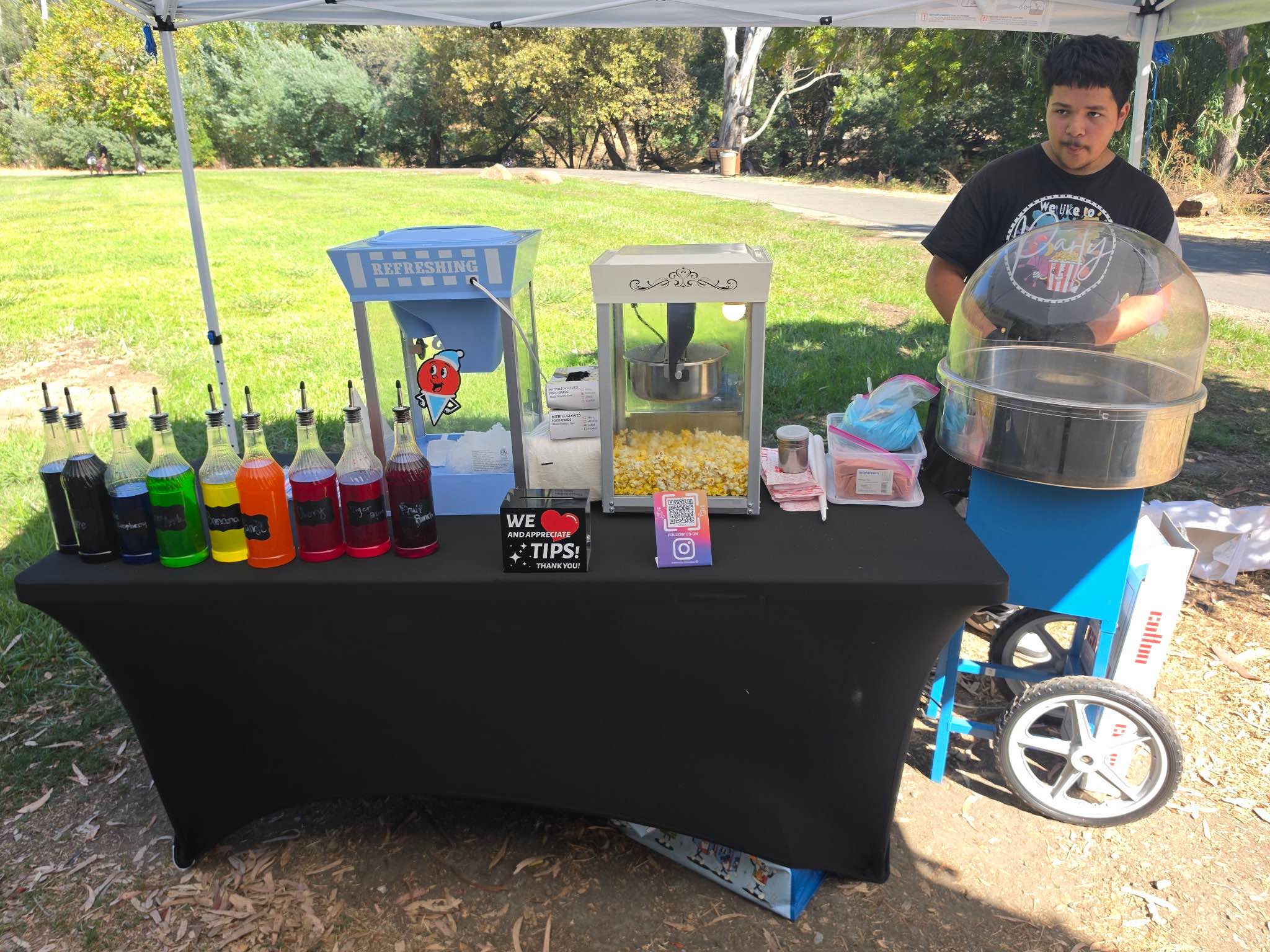 Char'Netta Burton Facebook ad: Snow cone cotton candy popcorn photo booth Party machine…