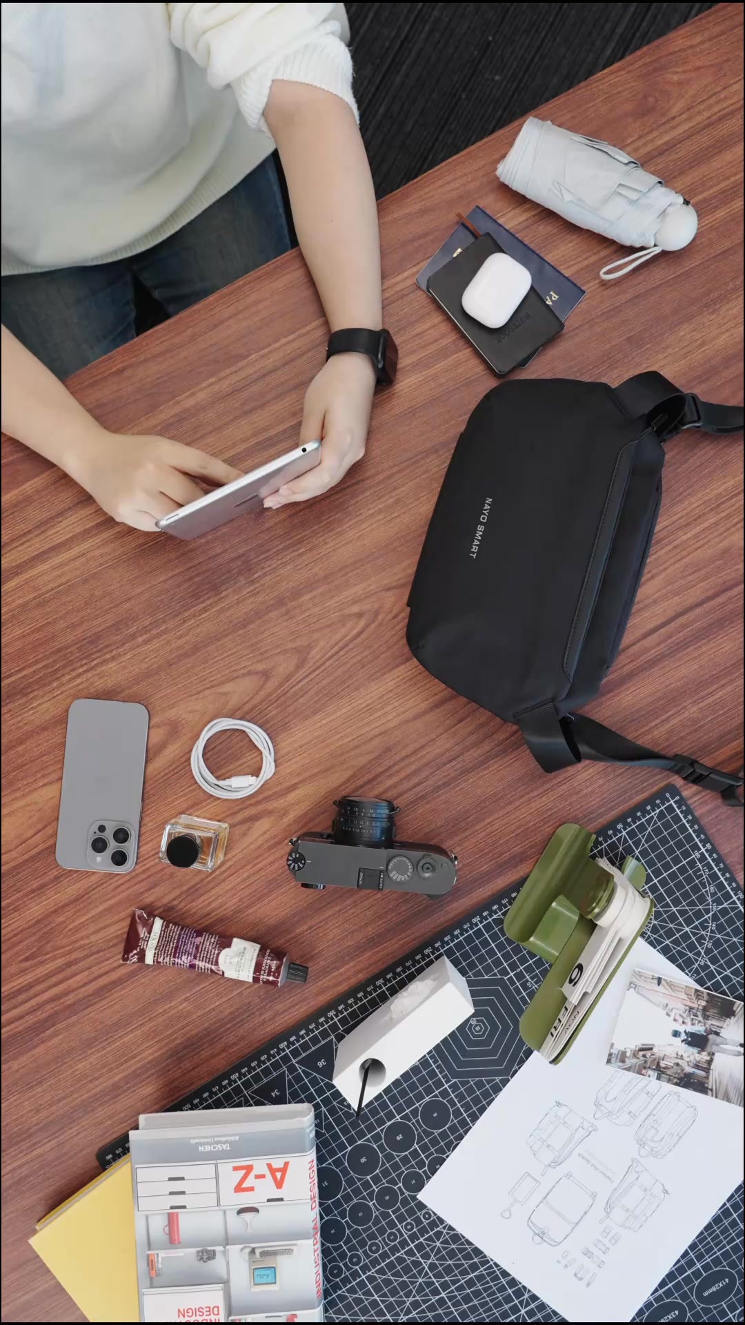 NAYO SMART Facebook ad: Limited Stock Travel smarter.