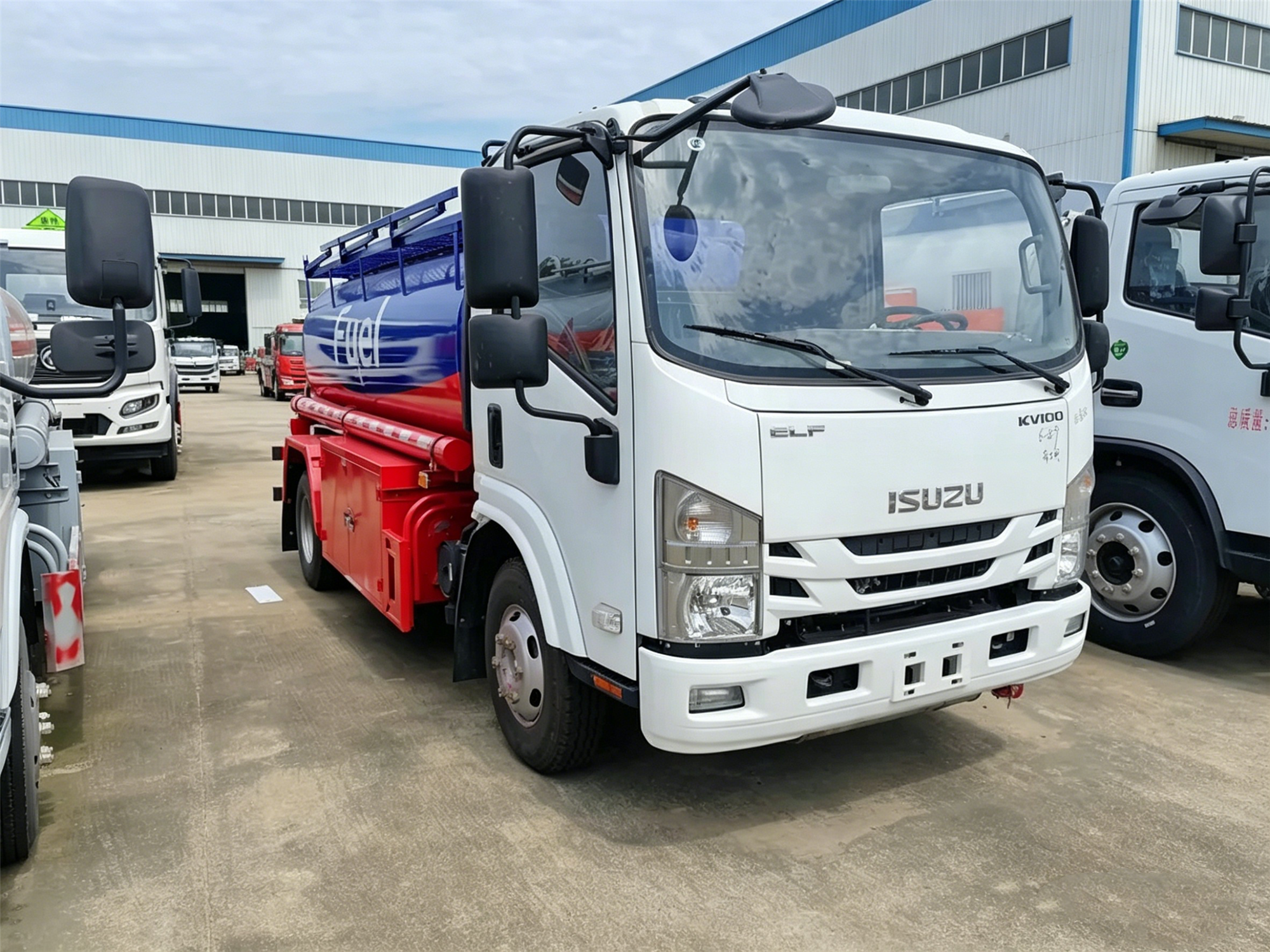 China special trucks Facebook ad: Factory Direct Supply, ISUZU Aluminum Fuel Tank Trucks