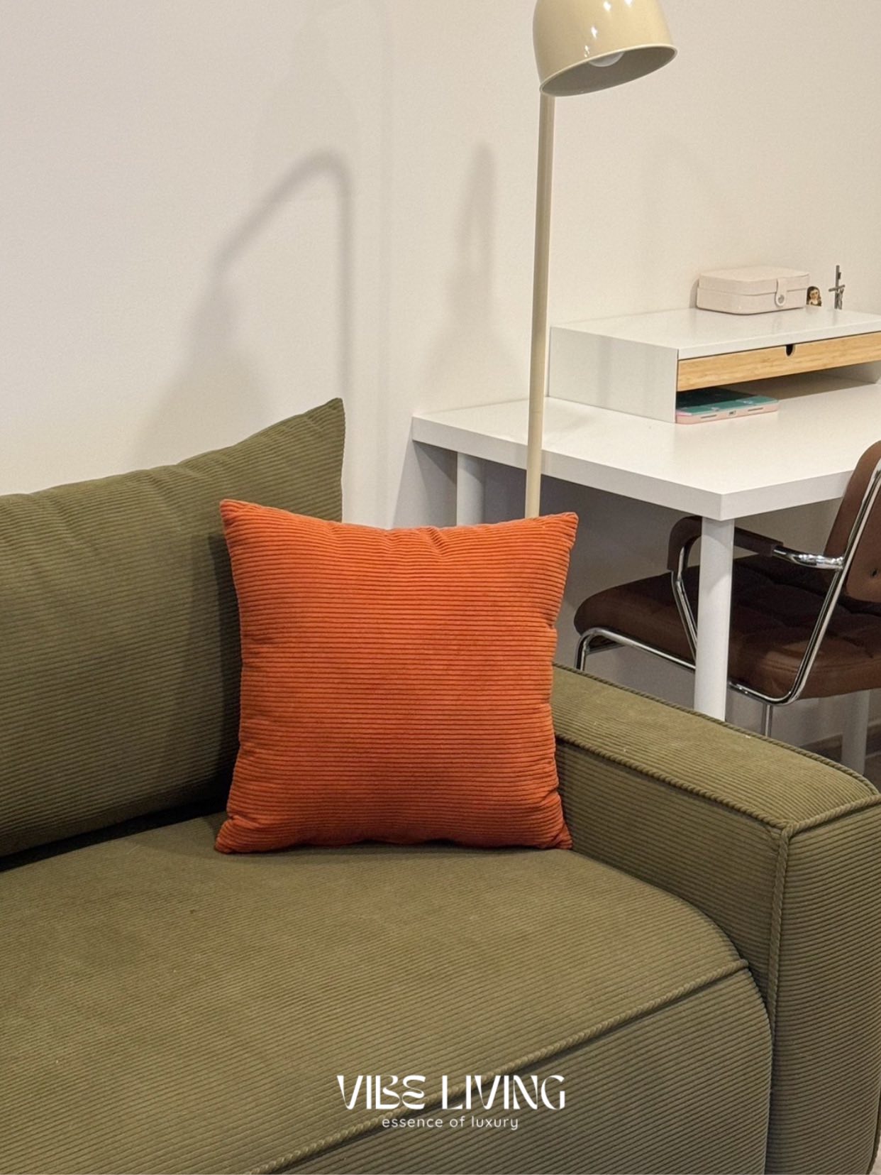 Vibe living Facebook ad: โซฟารุ่น 𝗖𝗼𝘂𝗽𝗹𝗲 𝗯𝗿𝗶𝗰𝗸 เริ่มต้น 𝟭𝟲𝟬𝗰𝗺 เพียง…