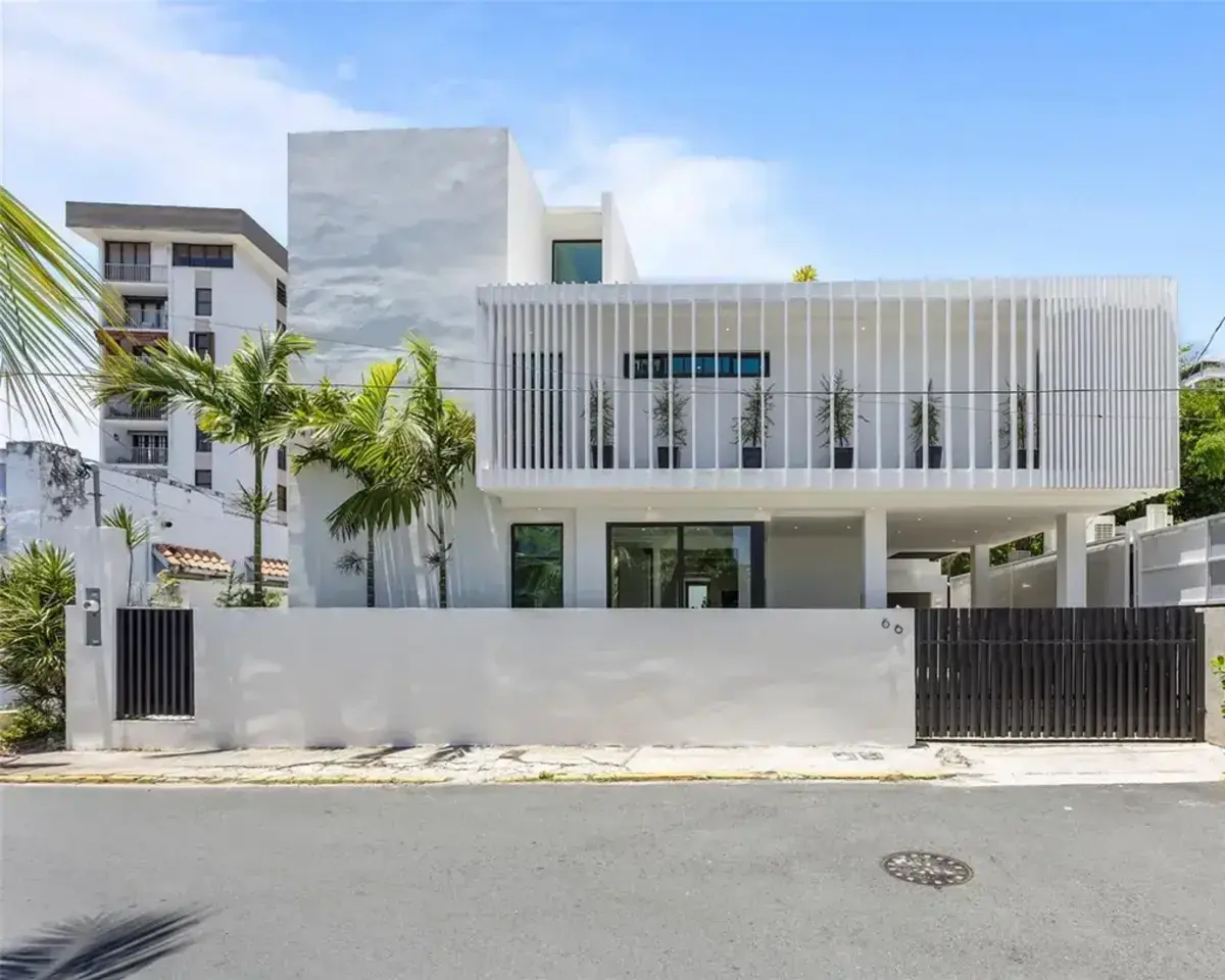 Corcoran Puerto Rico Facebook ad: San Juan