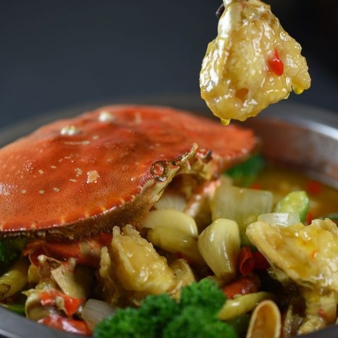 Z & Y Restaurant Facebook ad