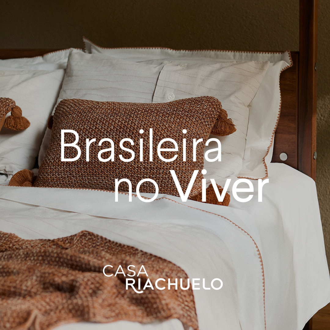 Casa Riachuelo Facebook ad: Verão para viver a casa