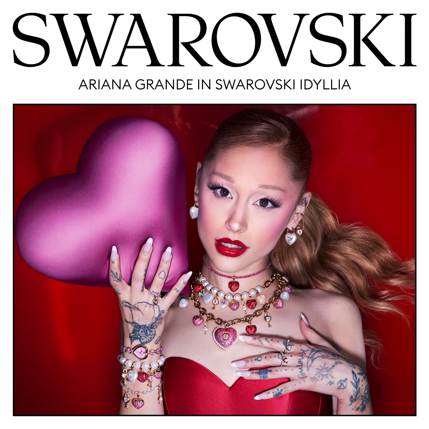 SWAROVSKI Facebook ad