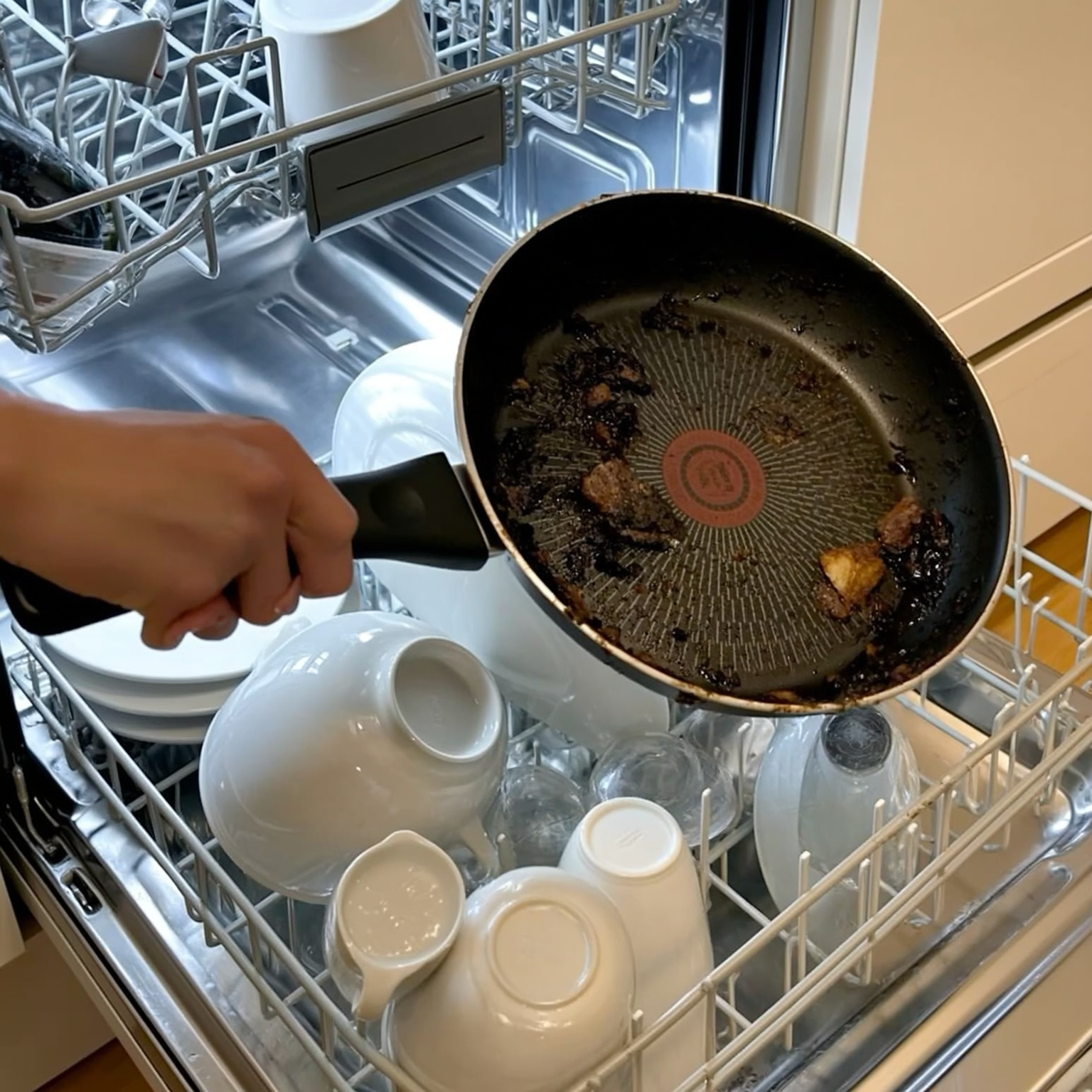 Kitchen Essentials Tips Facebook ad