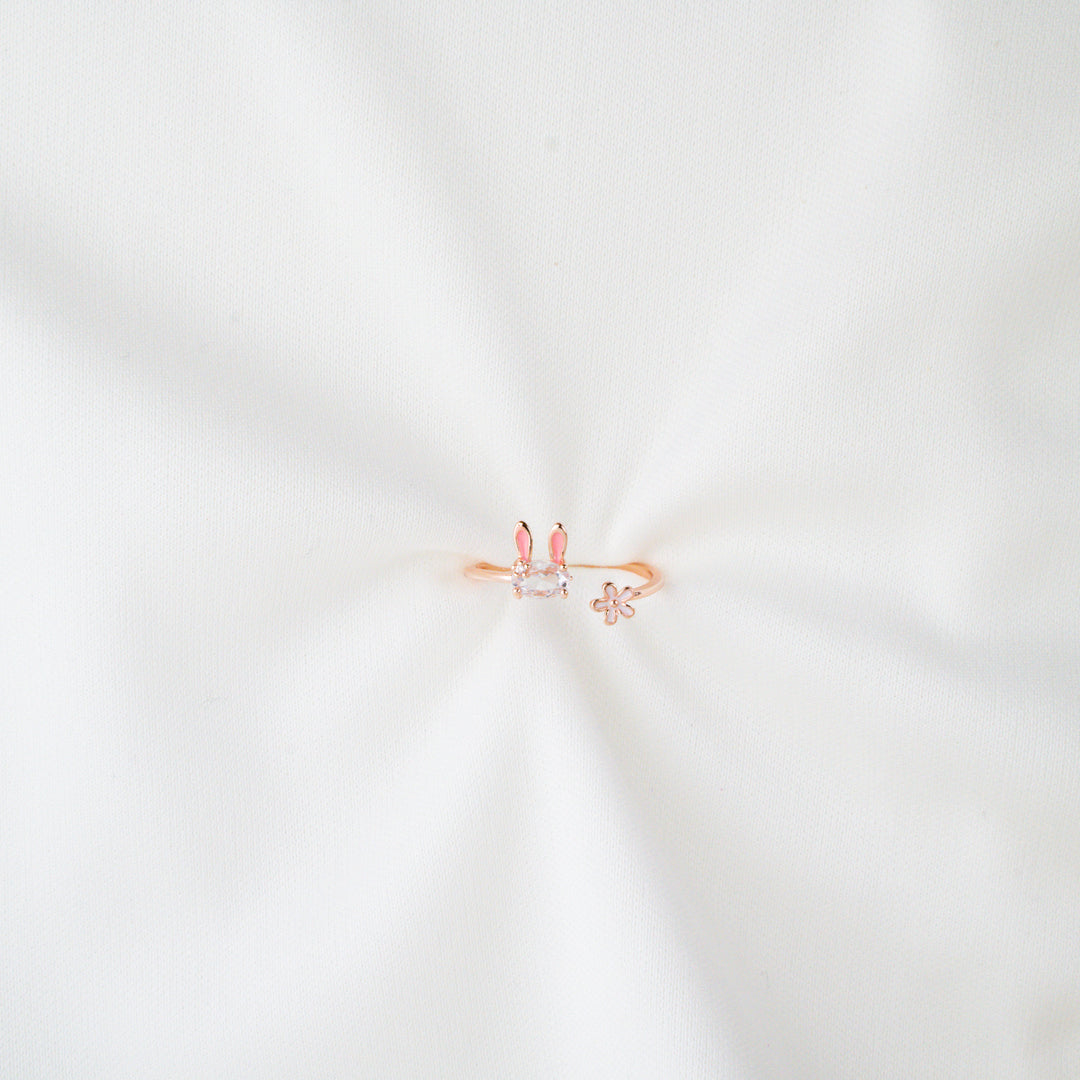 Peachade Facebook ad: Gentle on skin and light on the ears…