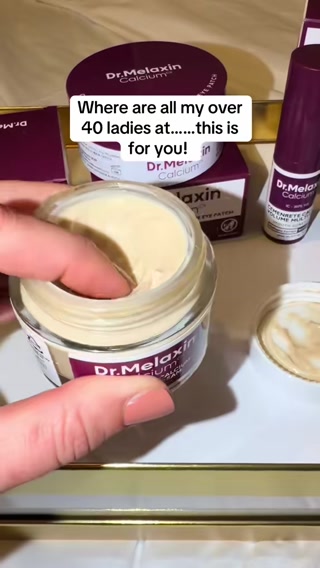 Dr.Melaxin UK Facebook ad: [Up to 74% OFF] Collagen Boosting 5-Step Set