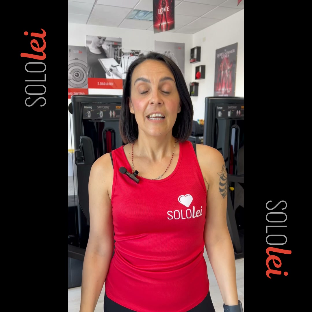 Solo Lei Fitness Facebook ad: Addome gonfio e gambe pesanti? Sblocca il tuo PASS…