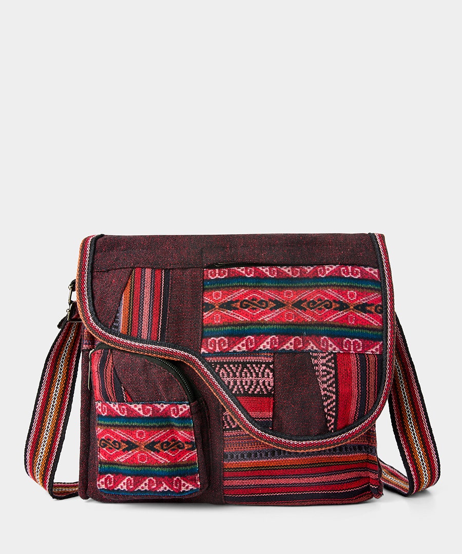 Joe Browns Facebook ad: Ready for a wardrobe refresh?