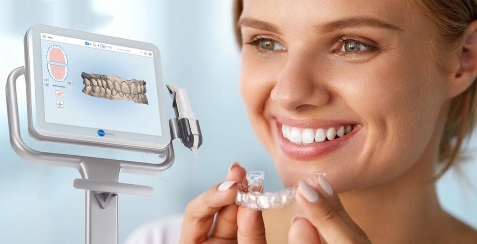 CENTRO ODONTOIATRICO MAGNOLIE Facebook ad: Con Invisalign allineiamo il tuo sorriso senza attacchi…