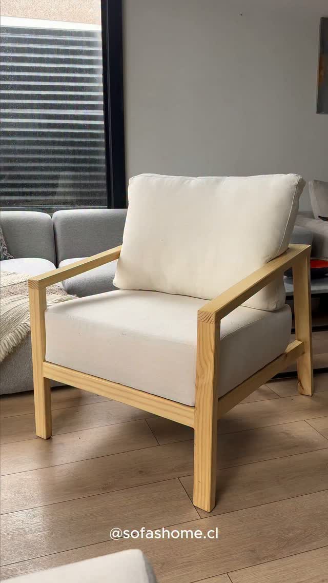 Sofas Home Chile Facebook ad: Menos es más.
