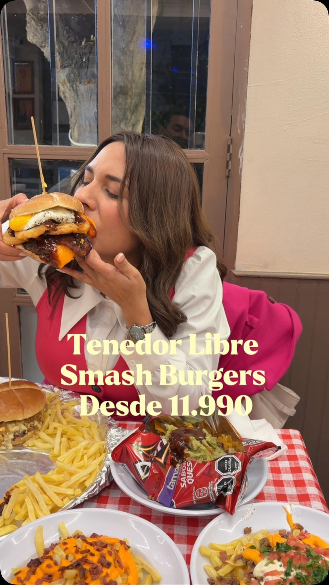 Rodizioburguers.cl Facebook ad: ¡TENEDOR LIBRE DE SMASH BURGERS EN PROVIDENCIA!