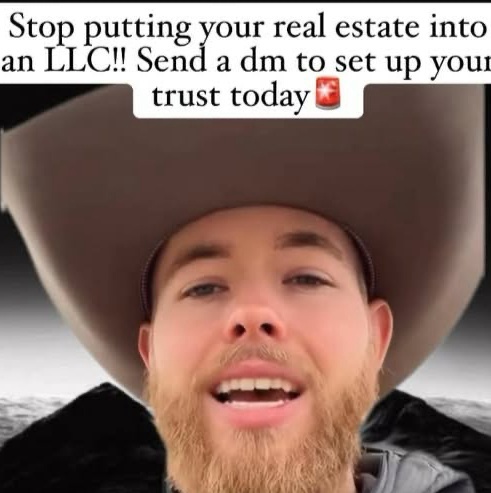 Wealth Wrangler Facebook ad: Chat in Messenger