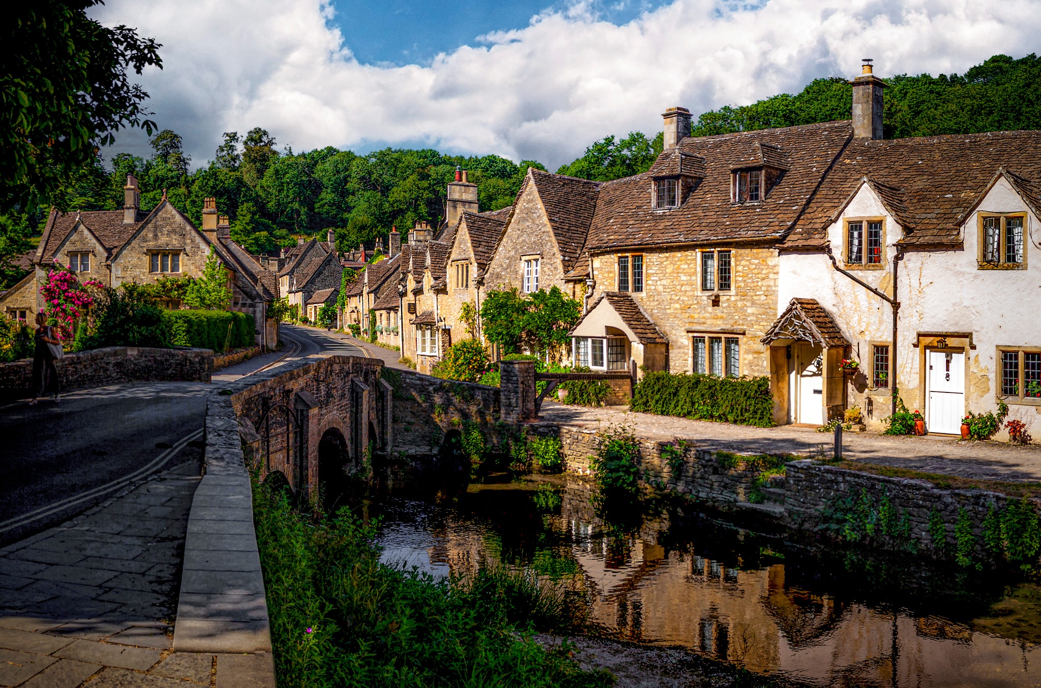 Cotswold Journeys Facebook ad