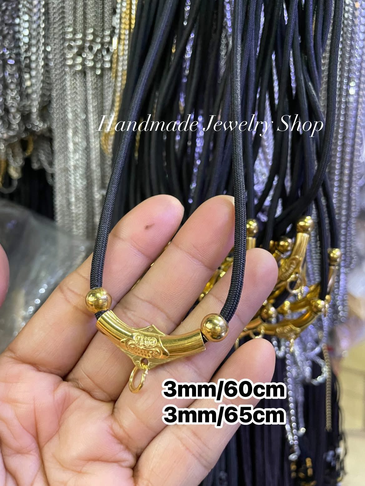 Handmade Jewelry Shop Facebook ad: មានស្តុកគ្រប់ម៉ូត ទីតាំងផ្សារទួលទំពូង telegram 0962856857