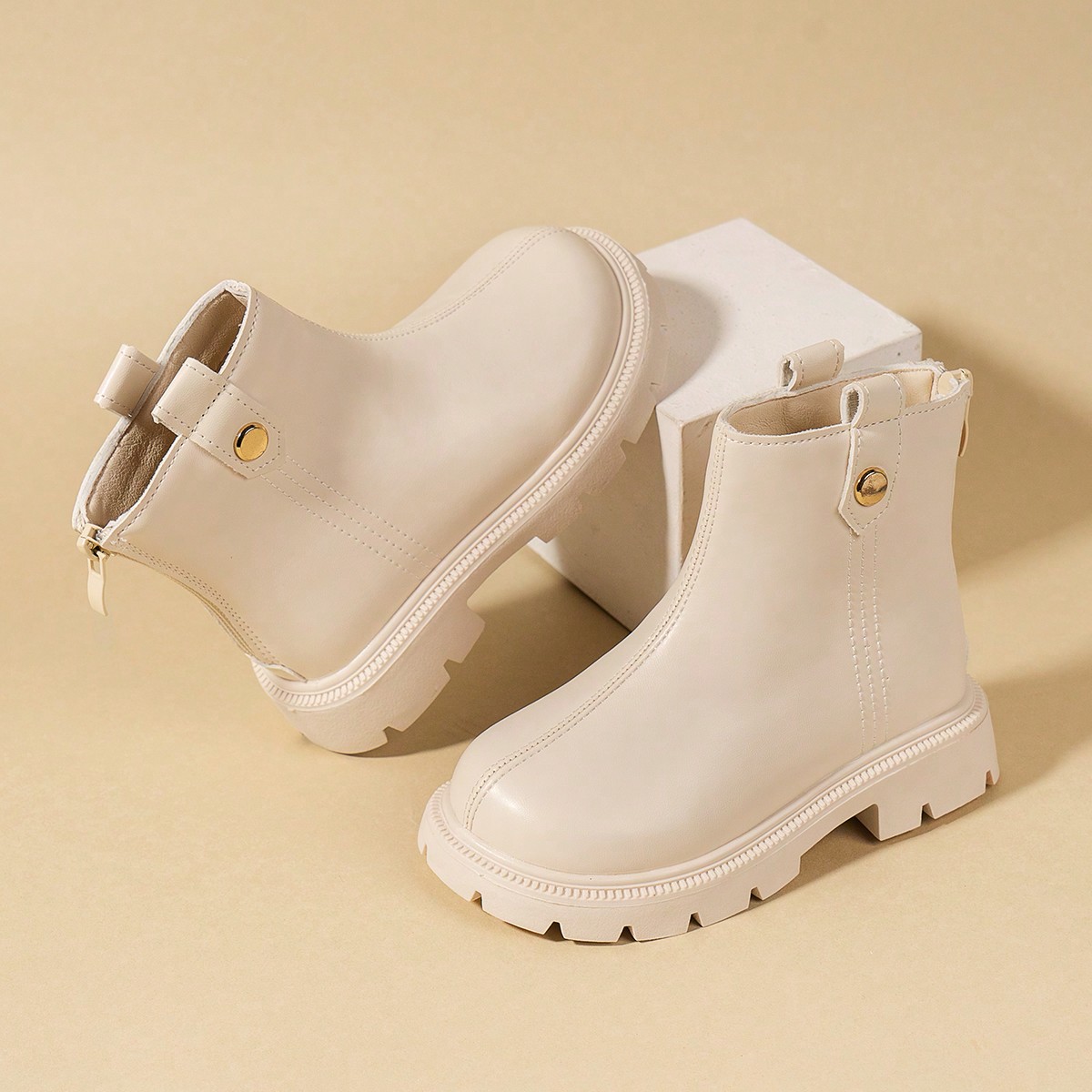 SHEIN KIDS Facebook ad: Find adorable and comfy clothing for your little…