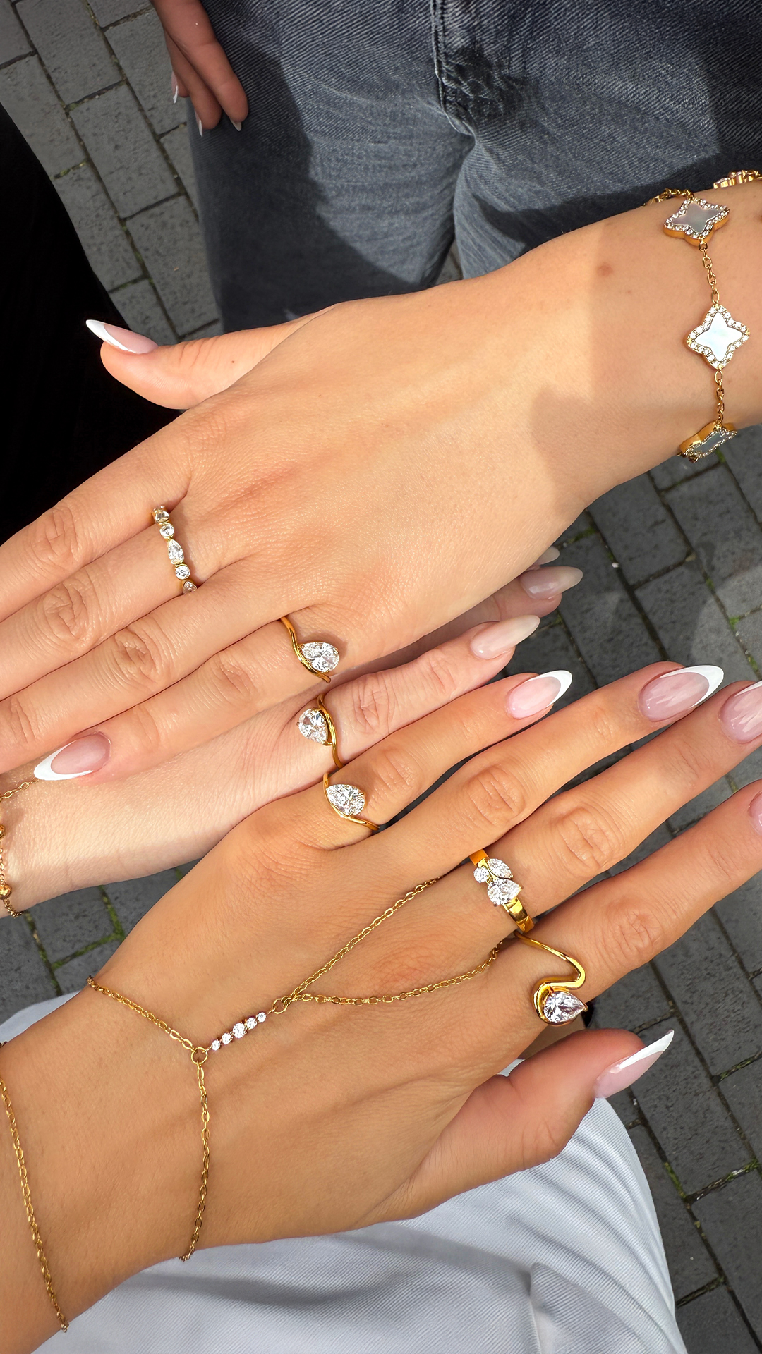 Indigo Lune Facebook ad: Forever Friendship Ring