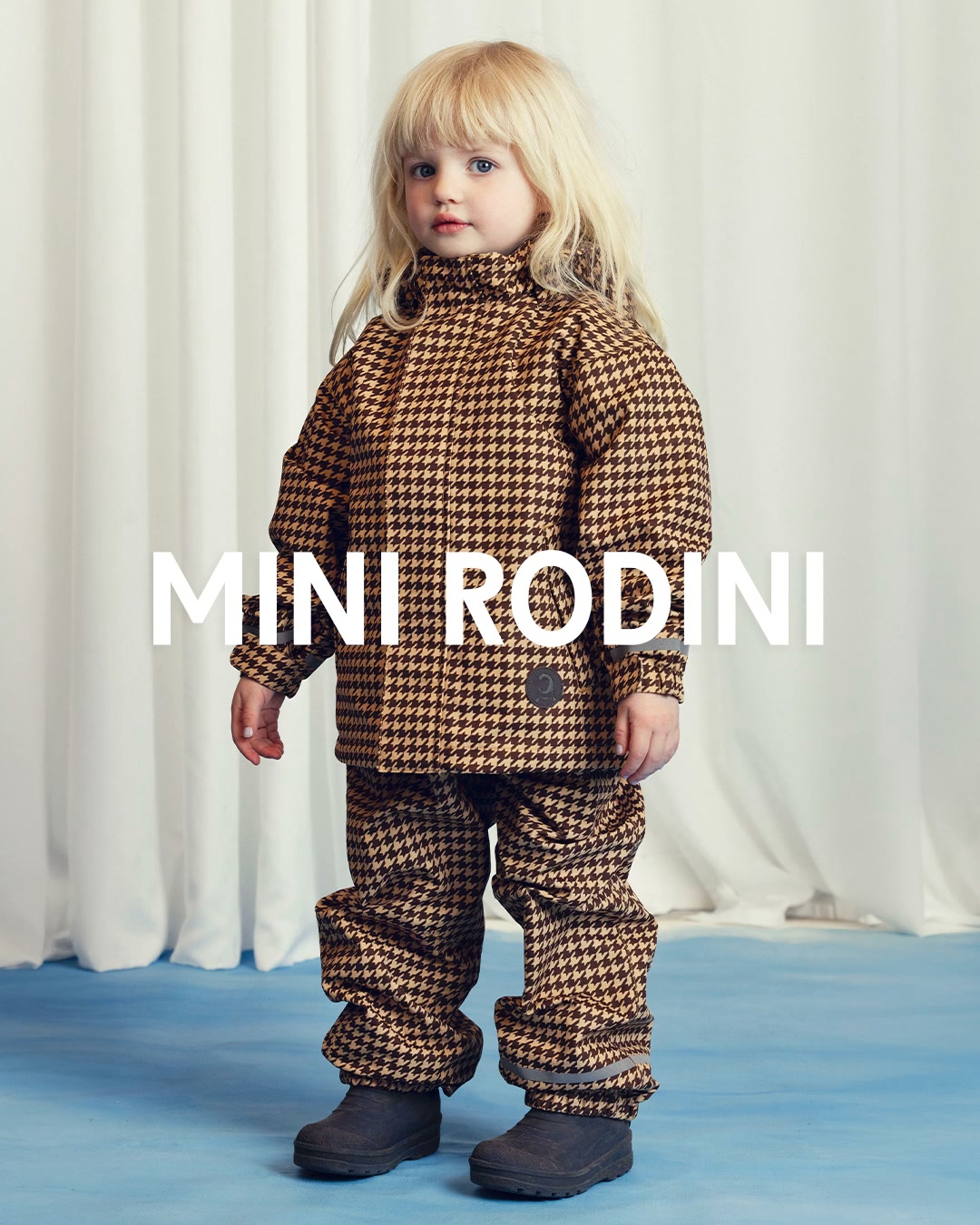 mini rodini Facebook ad: Built for rain. Made to play.