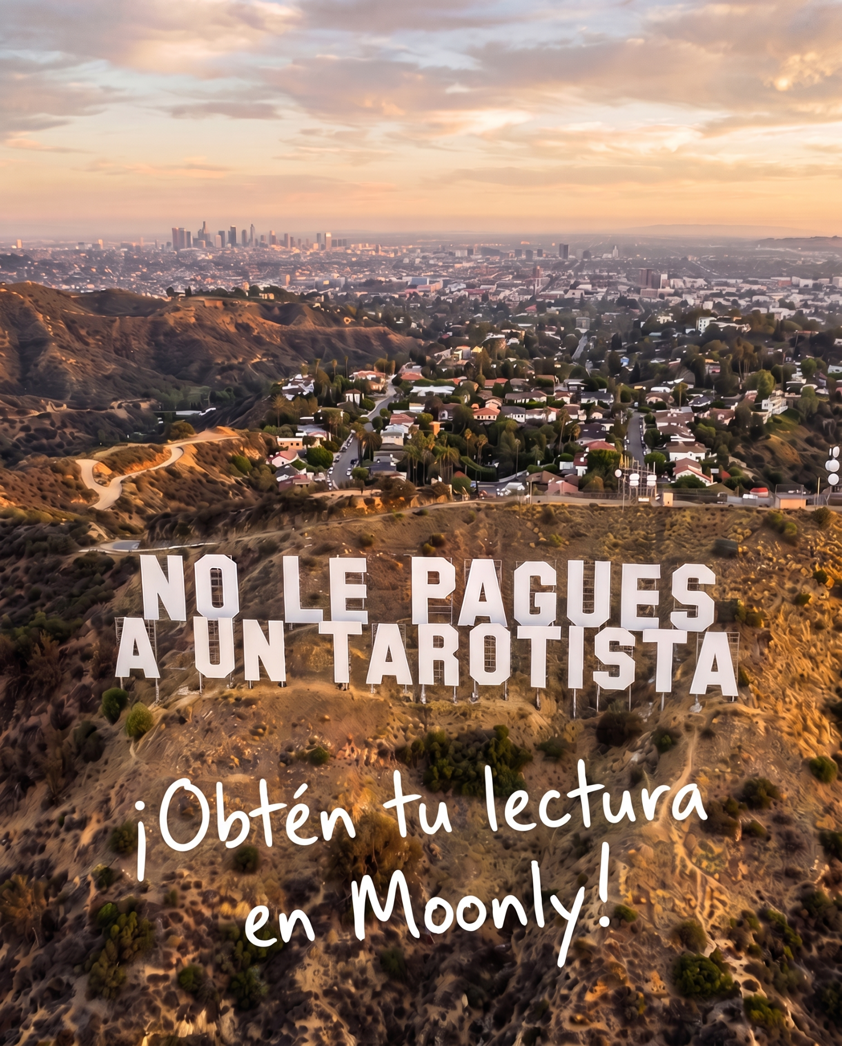 Moonly Facebook ad: Las cartas ya saben por lo que estás pasando.