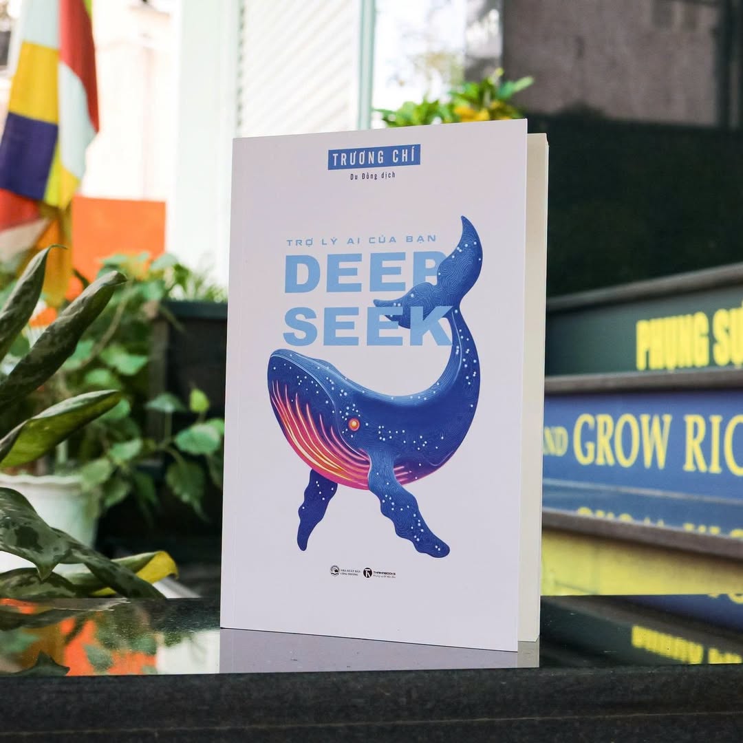 Sách Biz - Thái Hà Books Facebook ad: Tự học DEEPSEEK qua sách - Giải pháp thay thế AI trả phí