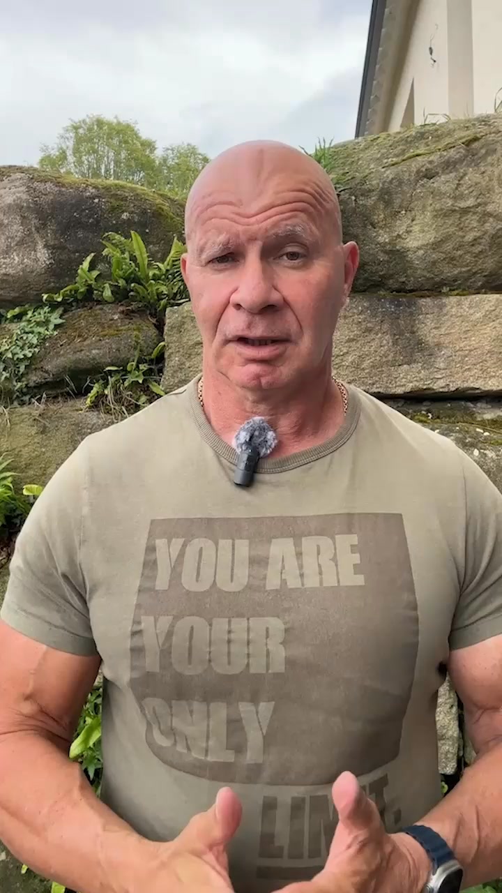 Franck Ropers Facebook ad: Comment prendre du muscle après 40 ans en seulement 35…