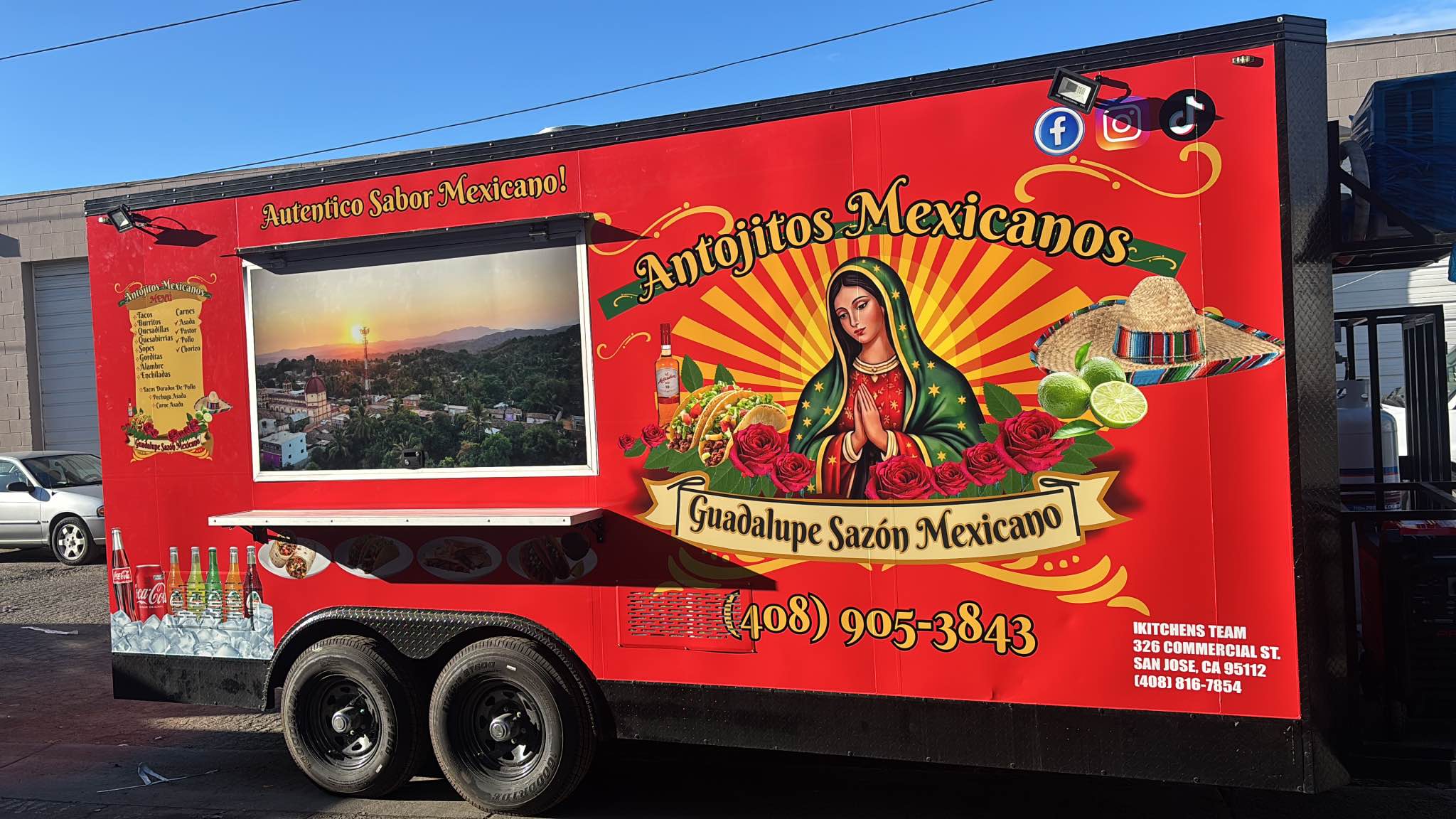 Diego Ramirez Facebook ad: VINYL-WRAP, LONCHERA, FOOD TRUCK, VAN, TRAILA