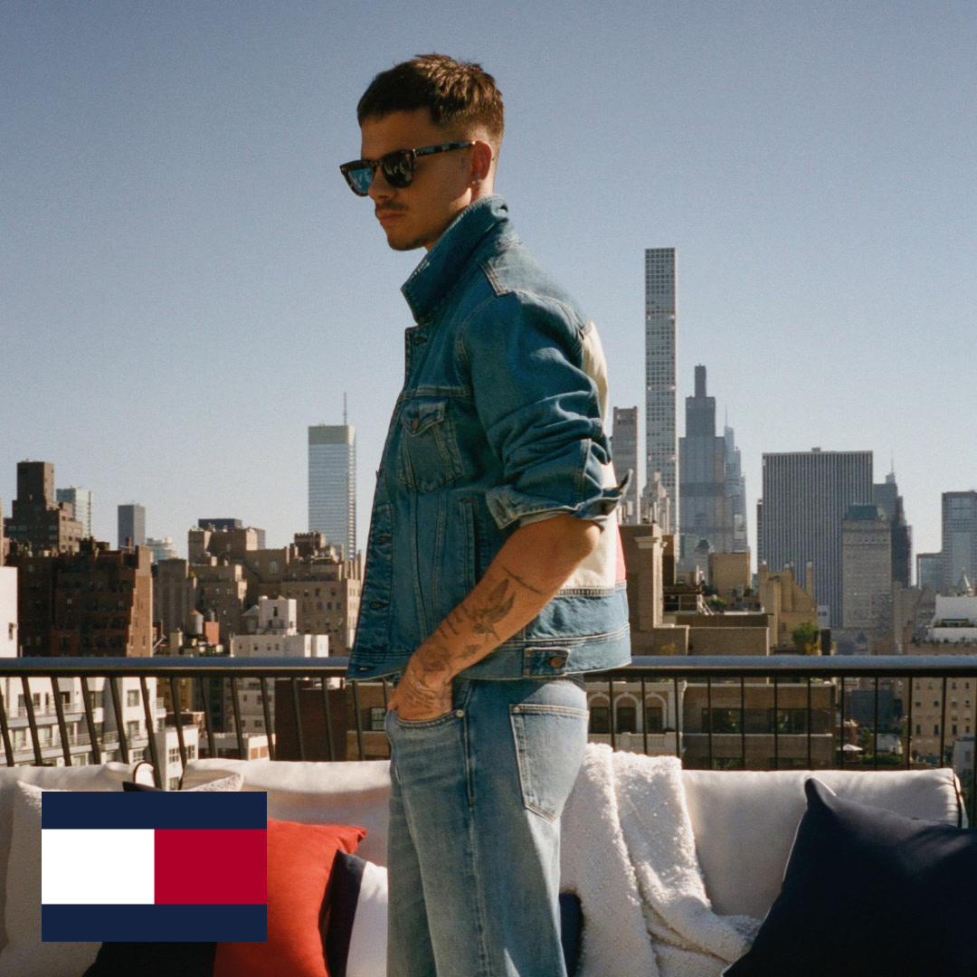 Zalando Brands Facebook ad: Per Romeo Beckham NYC significa solo The Mark…
