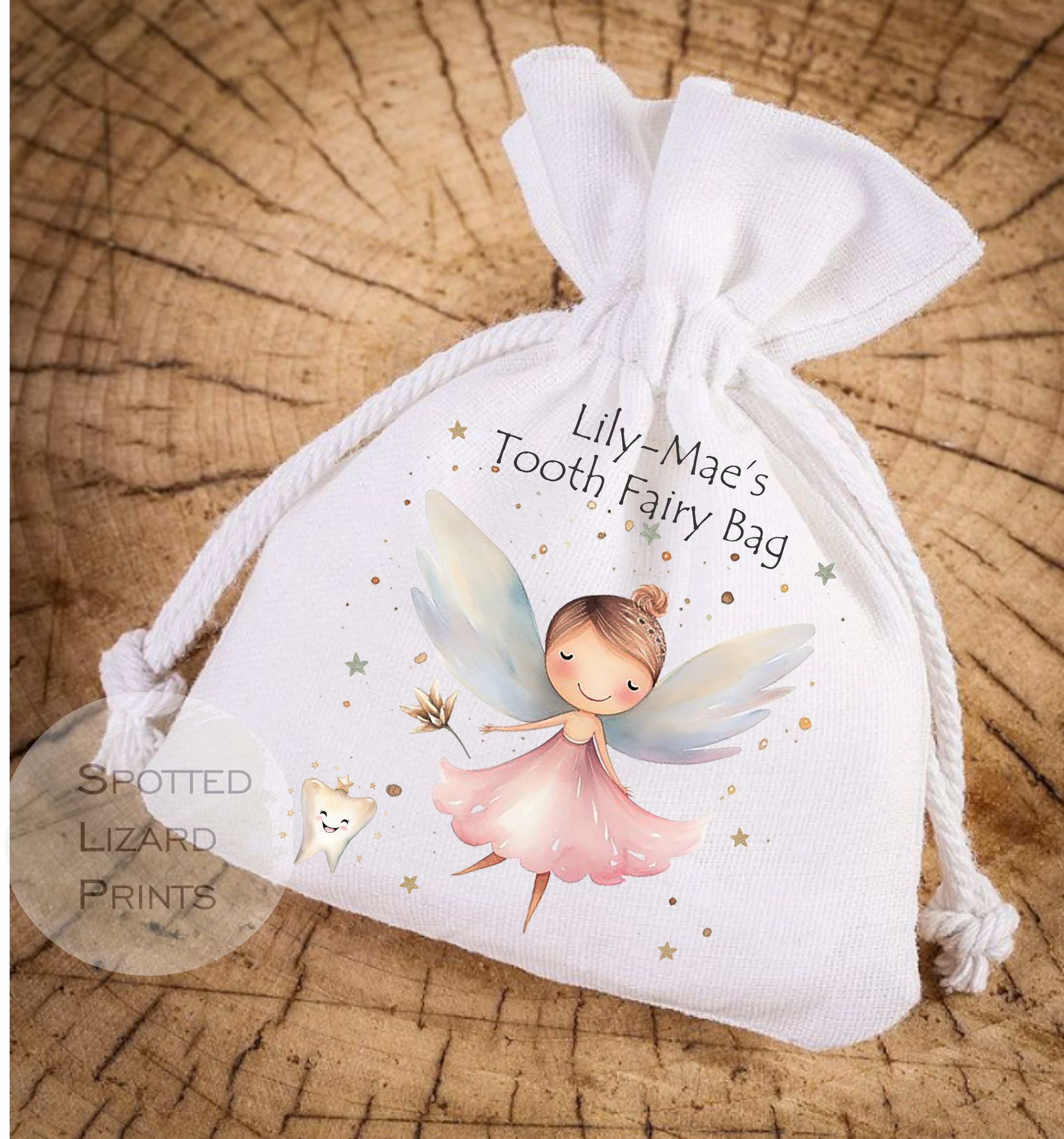 Spotted Lizard Prints Facebook ad: Hand printed personalised Gifts sent Worldwide.