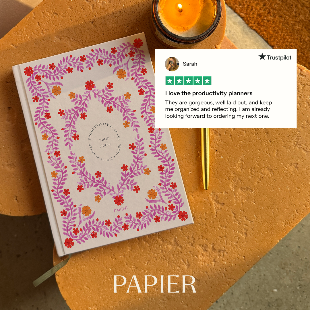 Papier Facebook ad