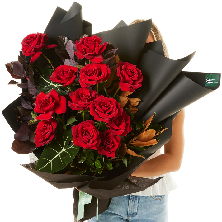 Flowers For Everyone Facebook ad: From showstopping roses to bespoke seasonal stems-explore…